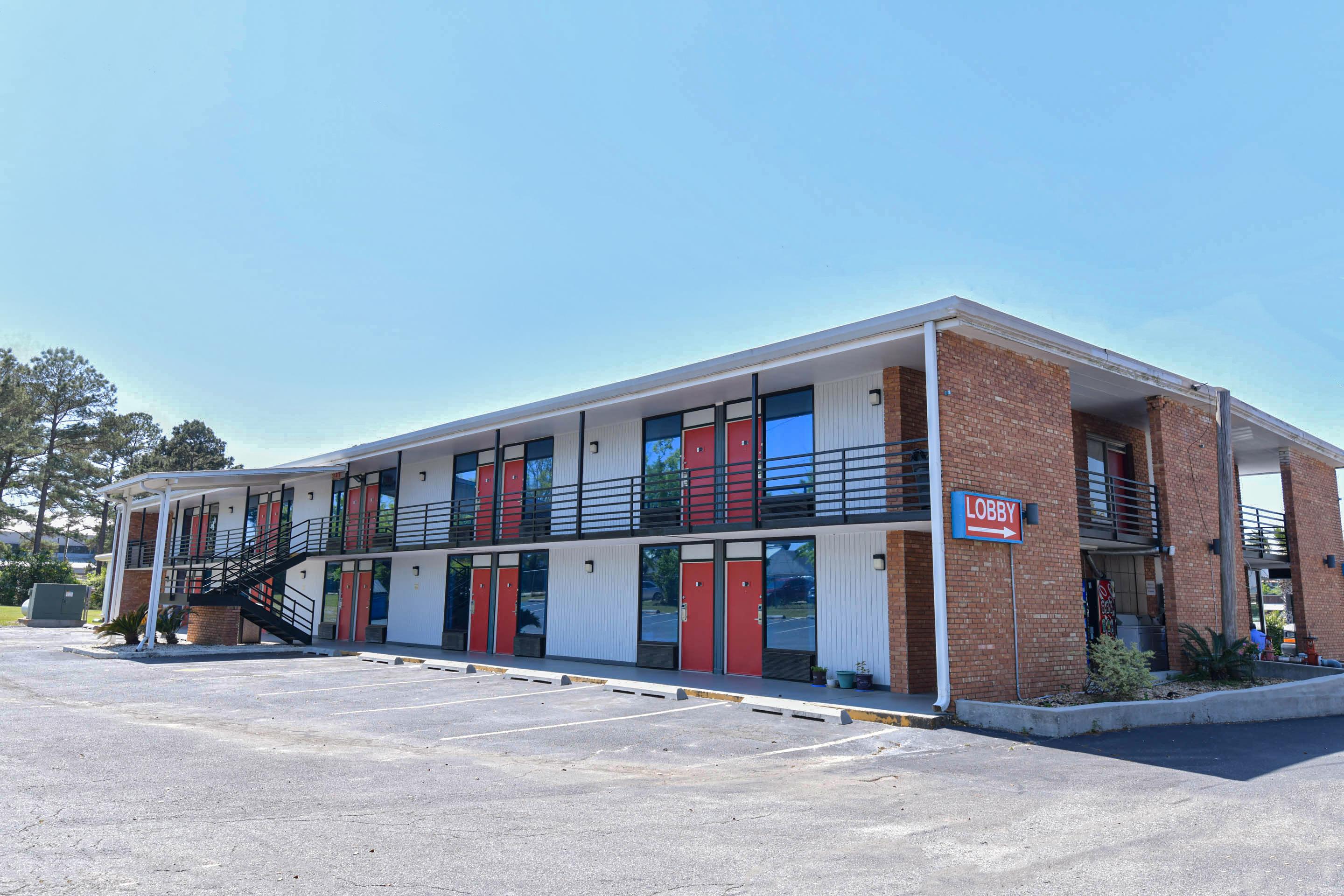 Oyo Hotel Valdosta Ga I-75 Экстерьер фото